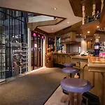 Berghof Garni - The Dom Collection Bed & Breakfast