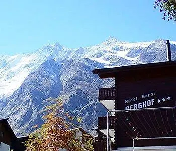 Berghof Garni - The Dom Collection B&B