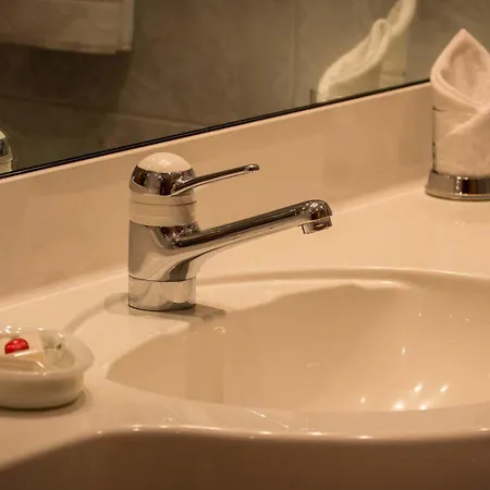 Berghof Garni - The Dom Collection Отель типа 