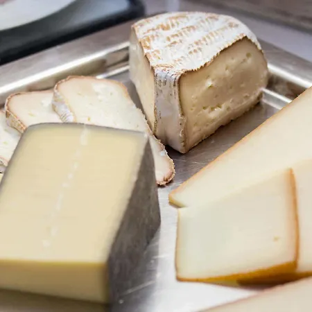 Berghof Garni - The Dom Collection