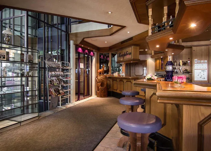 Berghof Garni - The Dom Collection Panzió