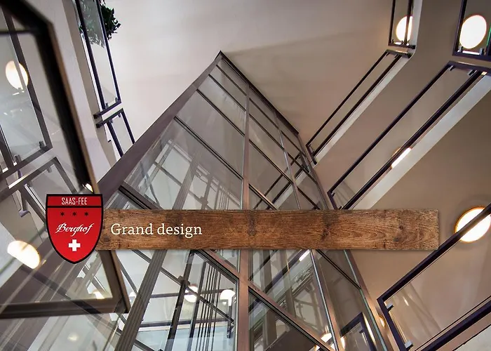 Oda ve Kahvaltı Berghof Garni - The Dom Collection 3*