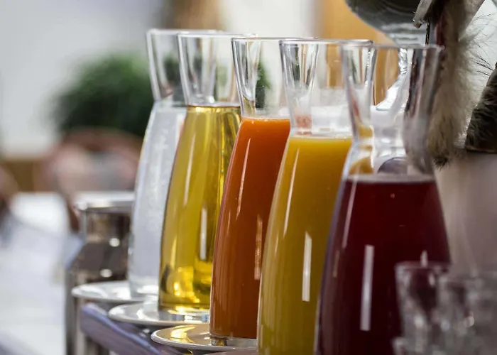 Berghof Garni - The Dom Collection Oda ve Kahvaltı Saas Fee