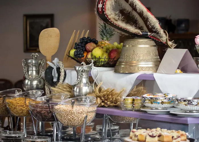 Oda ve Kahvaltı Berghof Garni - The Dom Collection Saas Fee